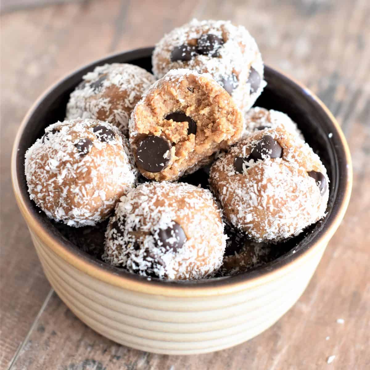 Almond Butter Cookie Dough Bites
