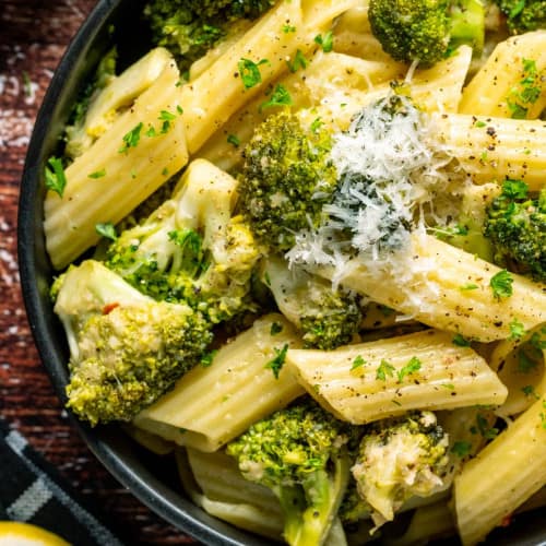 Vegan Broccoli Pasta in a bowl.