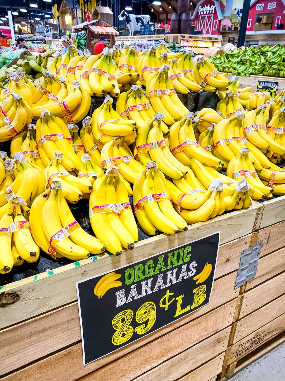 Organic Bananas displayed in grocery store.