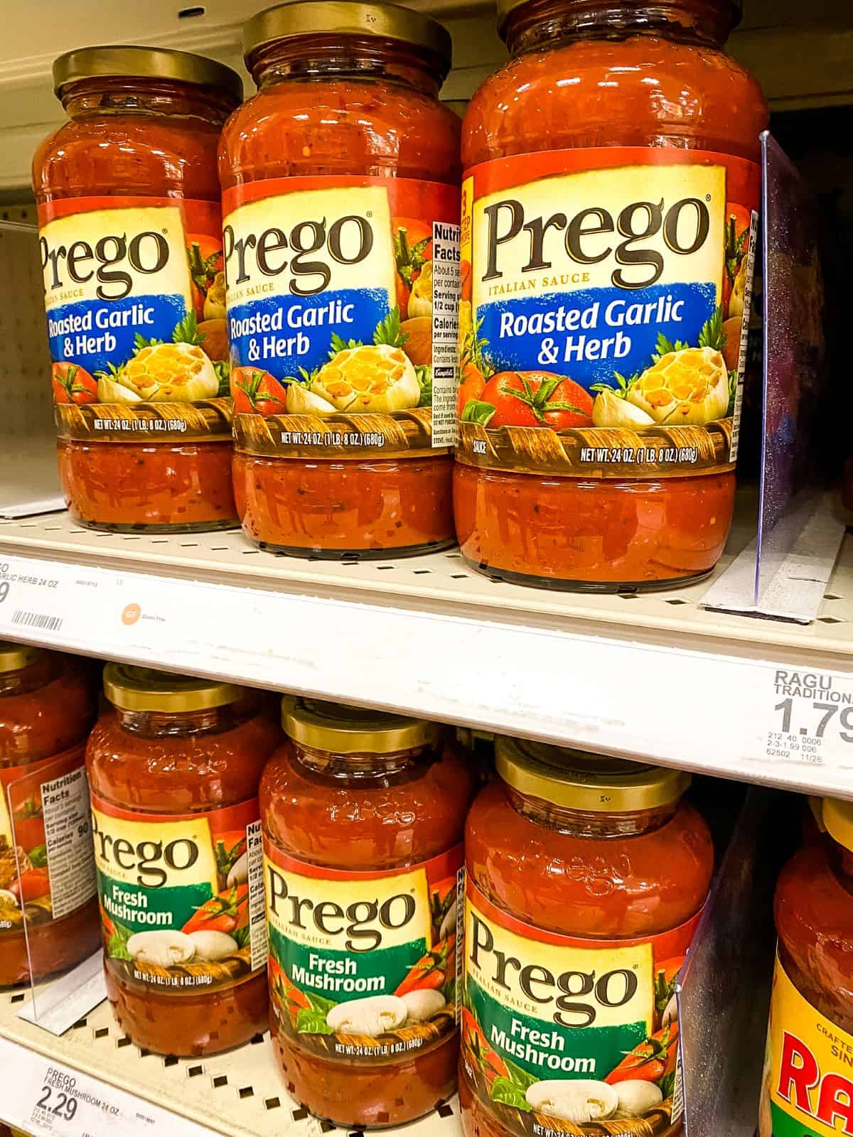Prego Tomato Sauce on supermarket shelves.