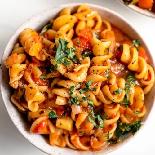 Vegan one pot pasta in a bowl.