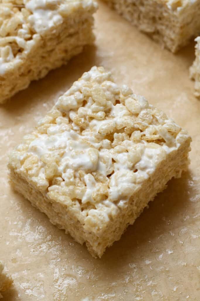 Vegan-Rice-Krispies-Square-1200x1800