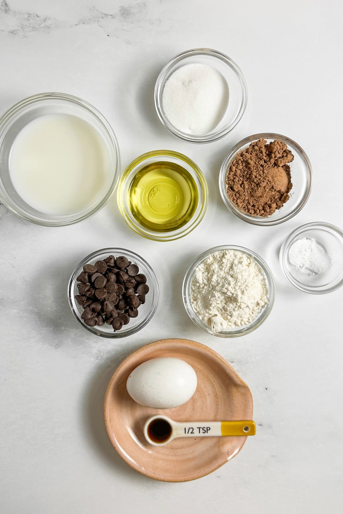 Ingredients needed to make Chocolate Chip Mug Cake 