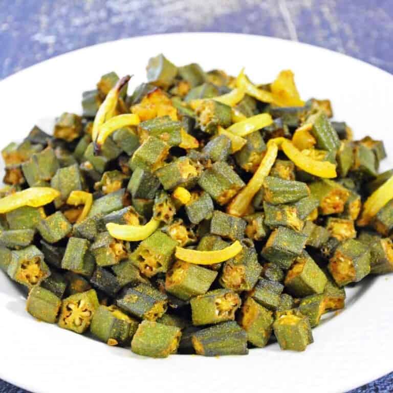 close-up Air Fryer Frozen Okra on a white plate